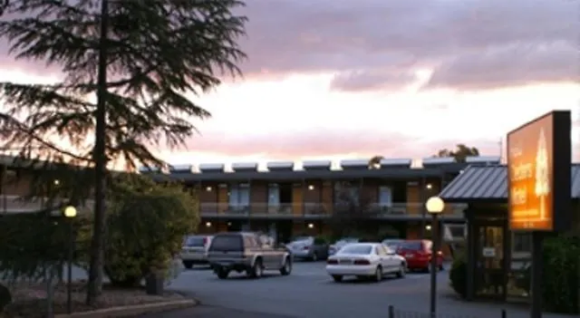 Red Cedars Motel Canberra